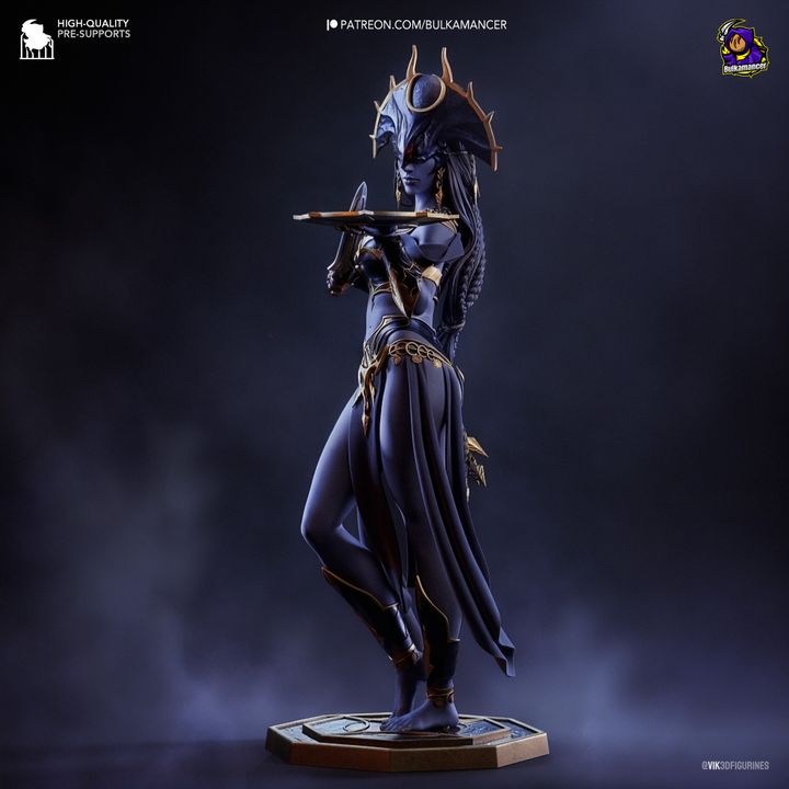 Shar | Fan Sculpted Statue