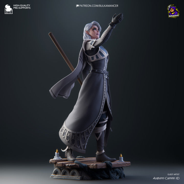 Isobel | Fan Sculpted Statue
