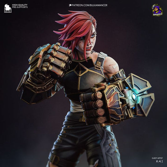 Vi | Fan Sculpted Statue